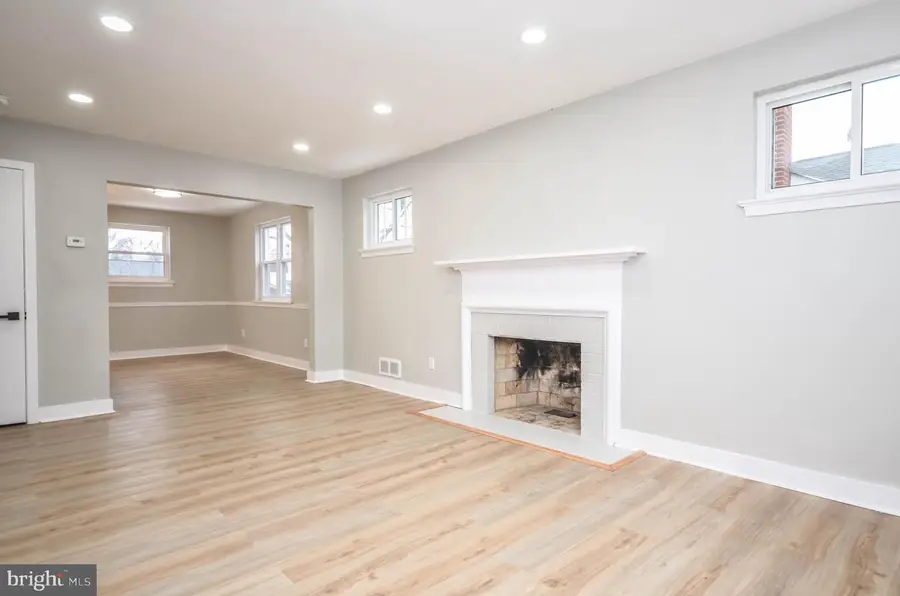 2110 Rolander St, Hyattsville, MD 20783 - #2