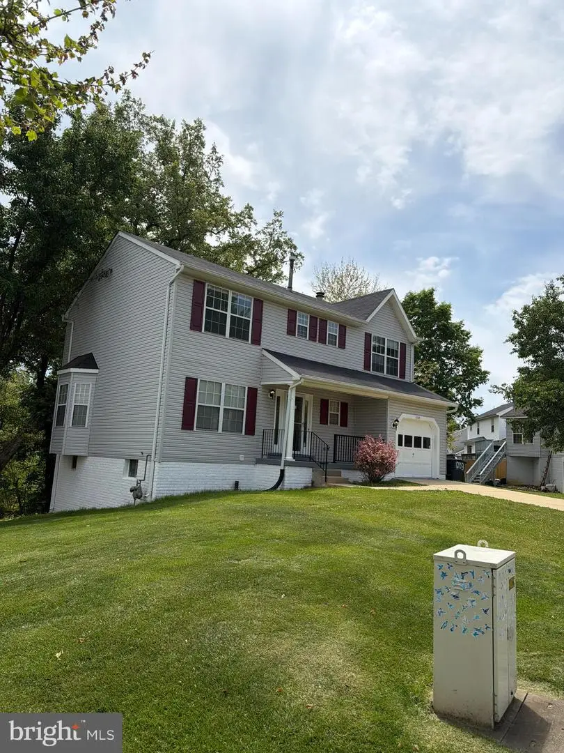 1203 Kingsbury Dr, Bowie, MD 20721 - #2