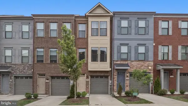 10308 Vista Sola Way, LANHAM, MD 20706