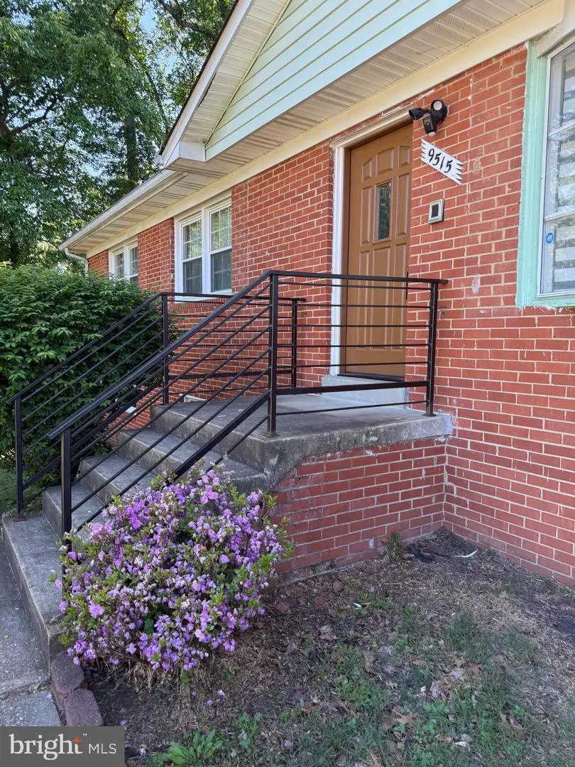 9515 Pin Oak St, Clinton, MD 20735 - #2