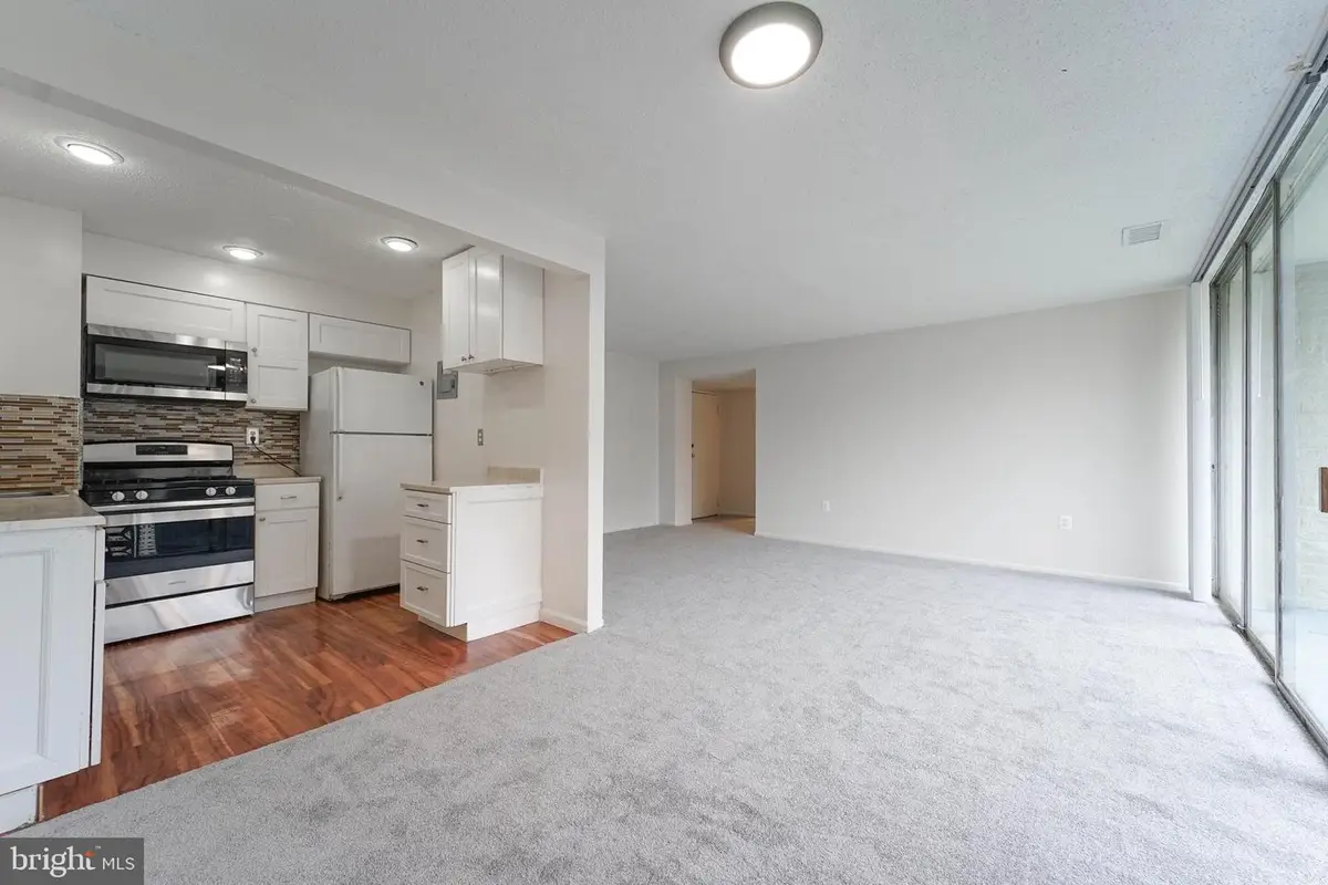 1822 Metzerott Rd #308, Hyattsville, MD 20783 - #1