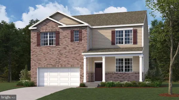 5121 Glistening Pond Way, UPPER MARLBORO, MD 20772
