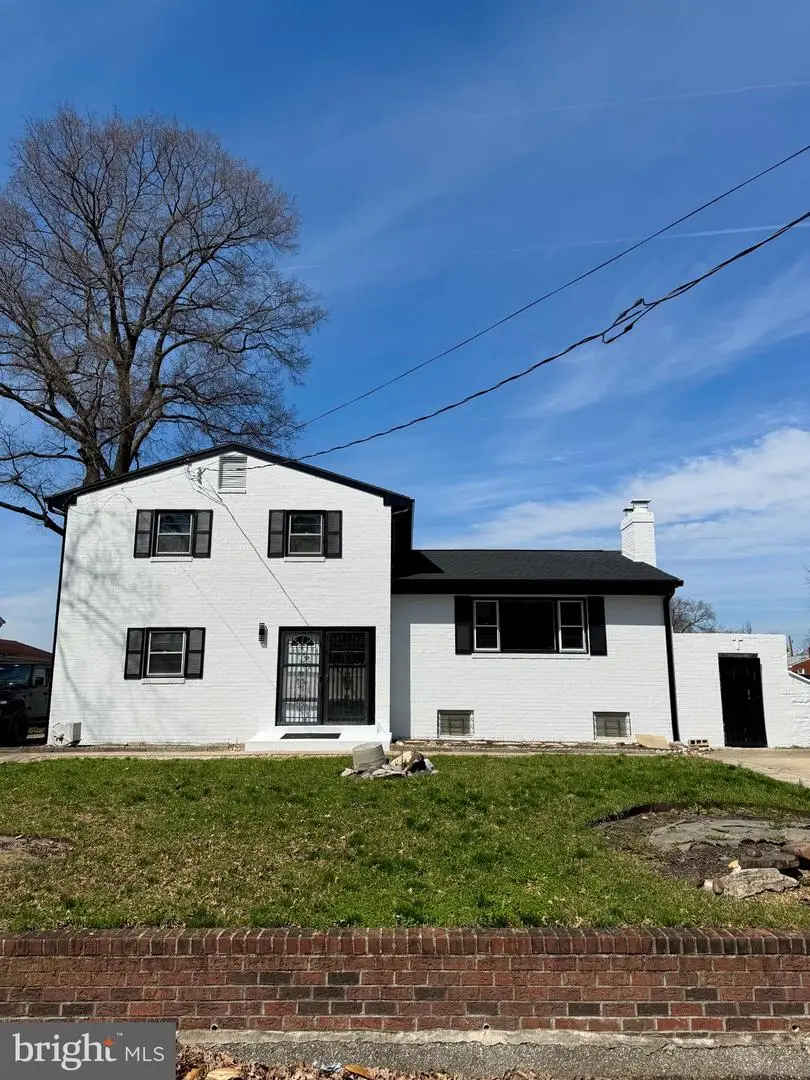 5009 Barto Ave, Suitland, MD 20746 - #2