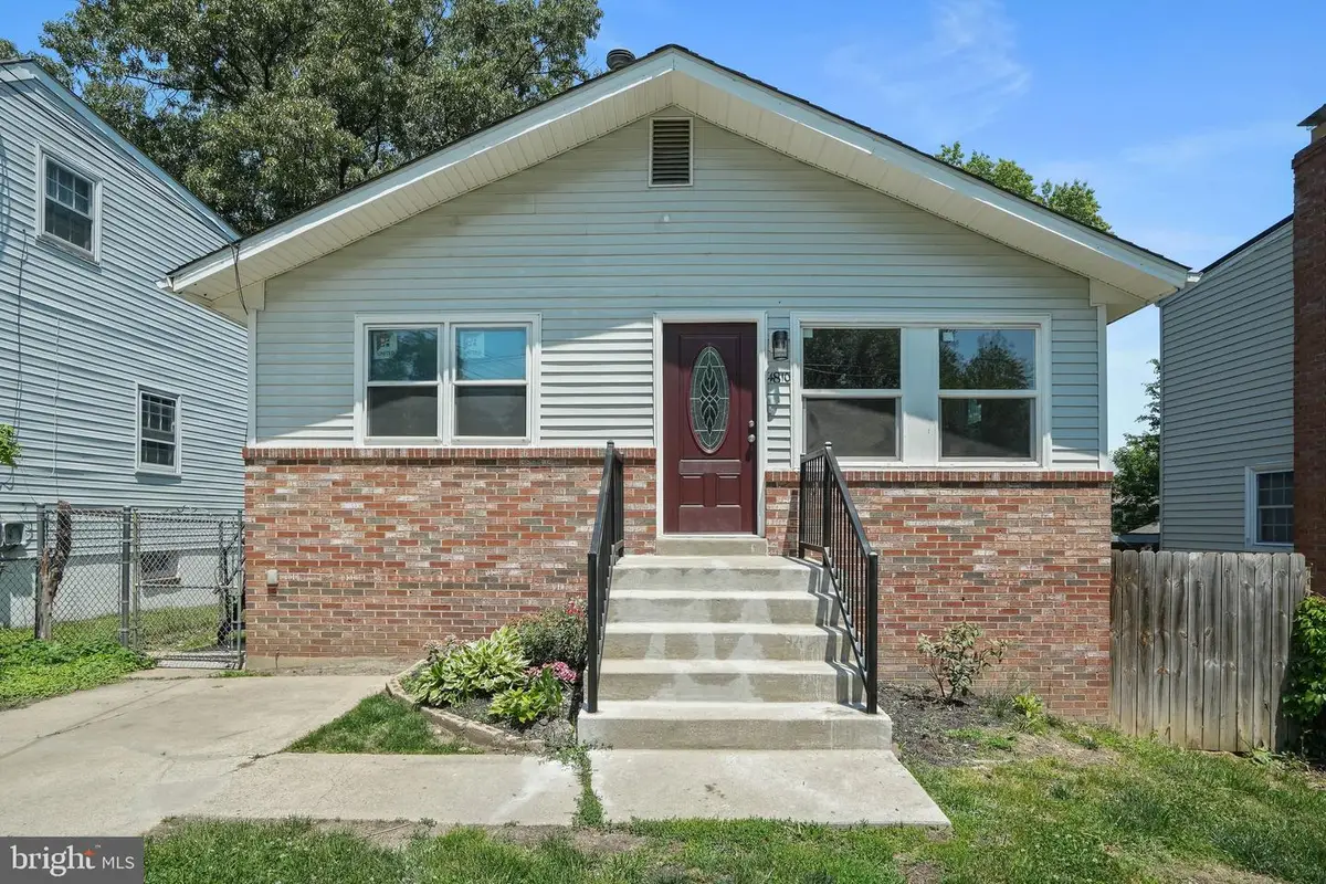 4810 Lexington Ave, Beltsville, MD 20705 - #1