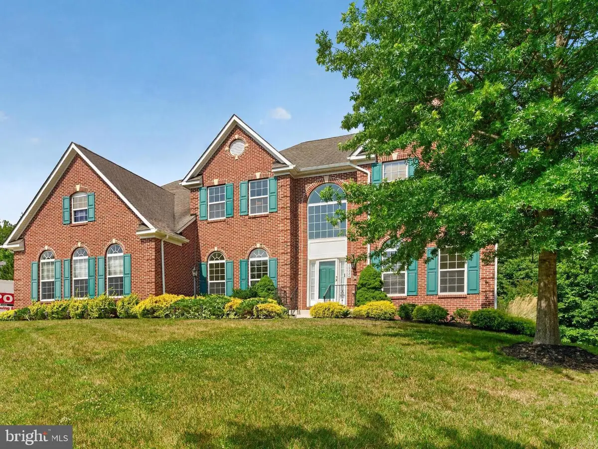 13330 Lenfant Dr, Fort Washington, MD 20744 - #1