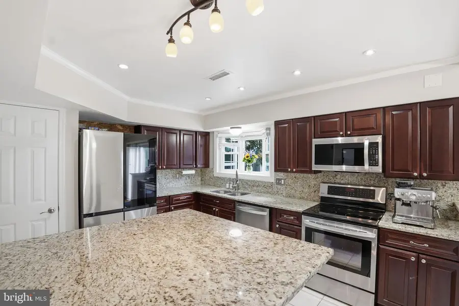4110 Nesconset Dr, Bowie, MD 20716 - #3