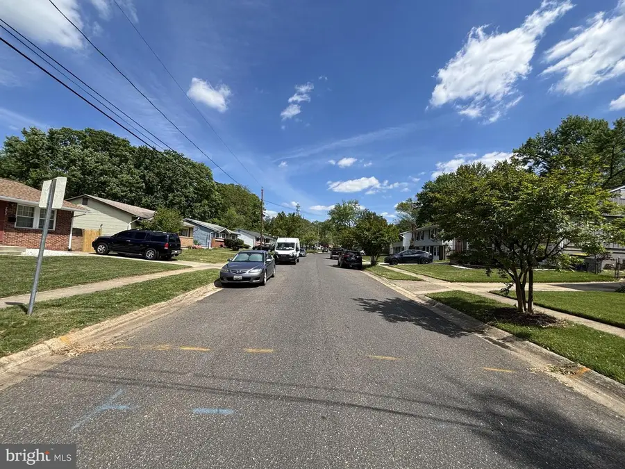 7914 Dellwood Ave, Lanham, MD 20706 - #3