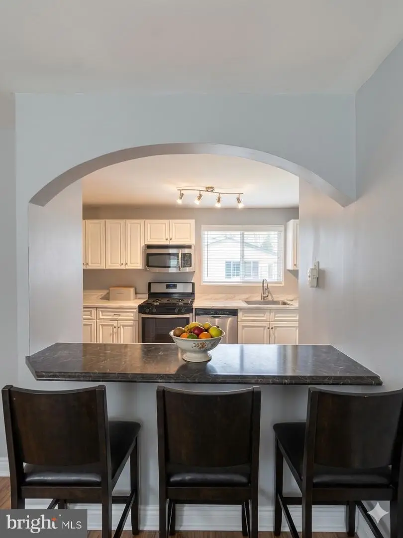 907 E Meadows Ct, Oxon Hill, MD 20745 - #3