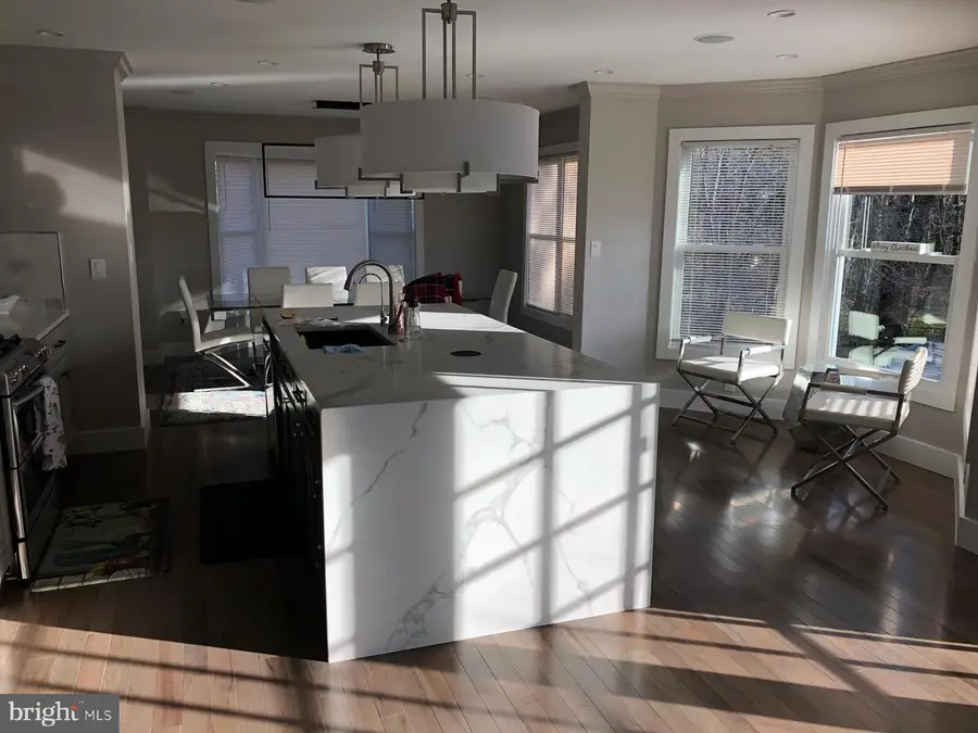 10809 Weeping Willow Ln, Beltsville, MD 20705 - #2