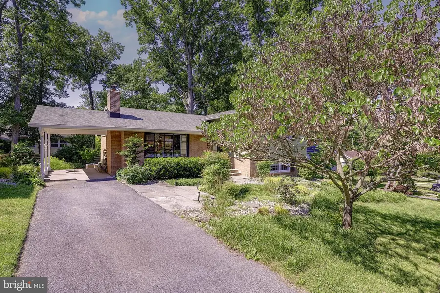 5 Olivewood Ct, Greenbelt, MD 20770 - #2