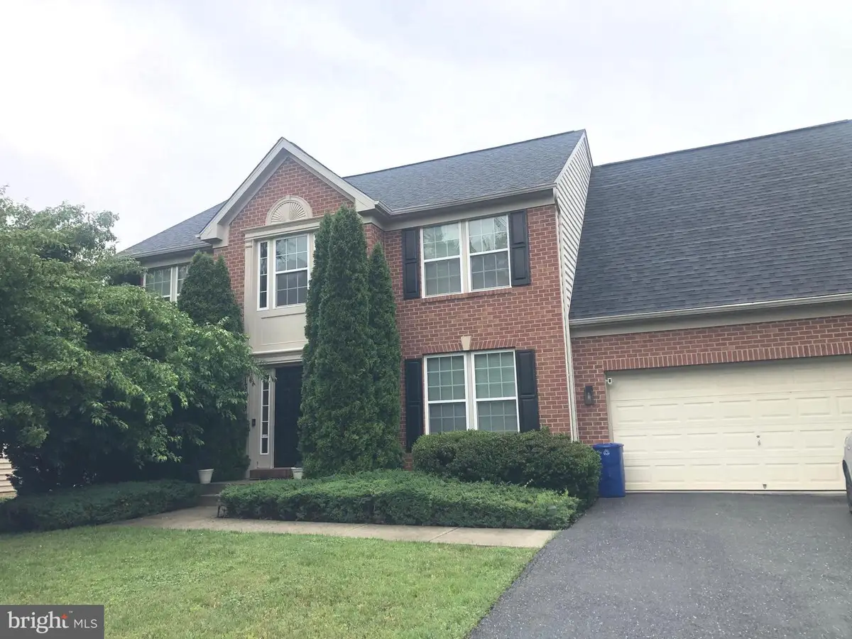 13509 Oaklands Manor Dr, Laurel, MD 20708 - #1