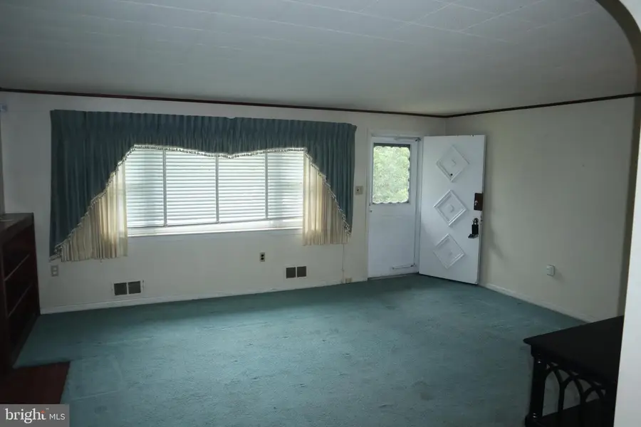 6520 8th Pl, Hyattsville, MD 20783 - #3