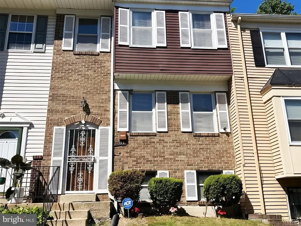1725 Forest Park Dr, District Heights, MD 20747 - #1