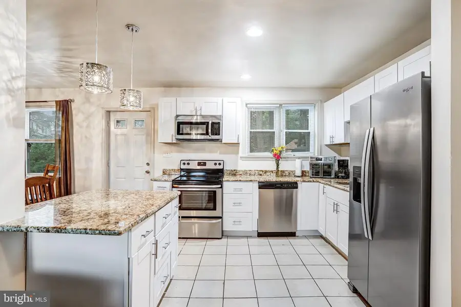 6207 Walton Ave, Suitland, MD 20746 - #2