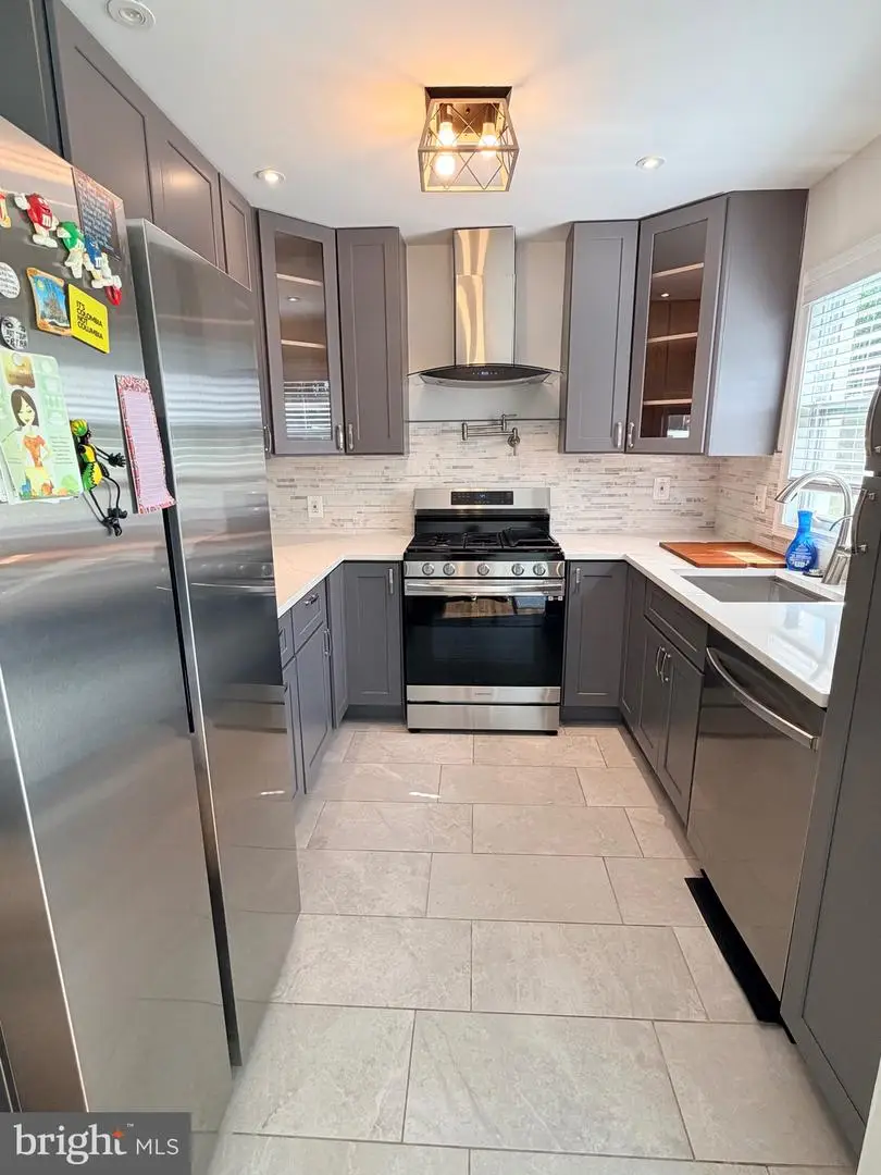 708 Iona Ter, Capitol Heights, MD 20743 - #2