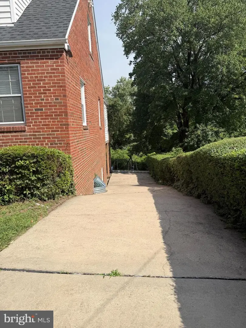 6502 Adak St, Capitol Heights, MD 20743 - #3