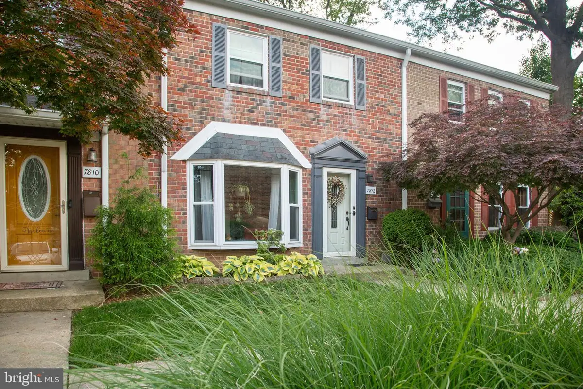 7812 Lakecrest Dr, Greenbelt, MD 20770 - #1