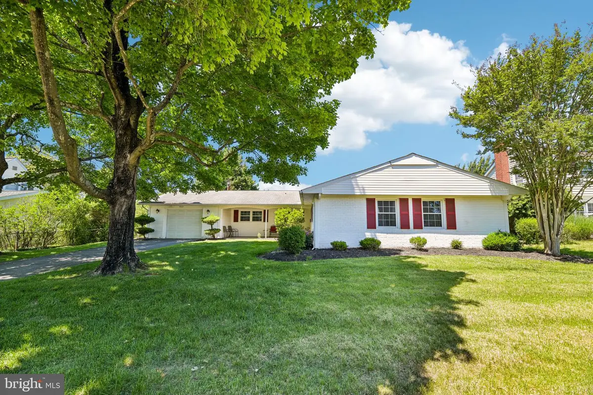 4015 Woodrow Ln, Bowie, MD 20715 - #1