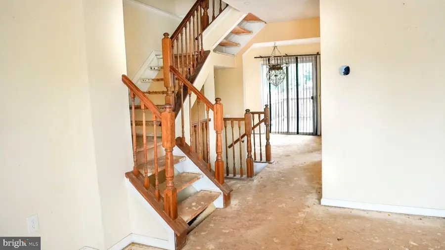 11422 Running Bear Ct, Beltsville, MD 20705 - #3