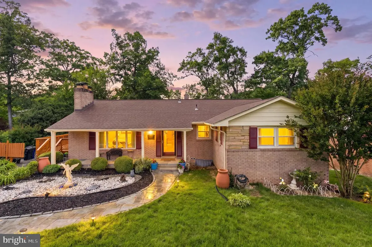 9104 Drake Pl, College Park, MD 20740 - #1