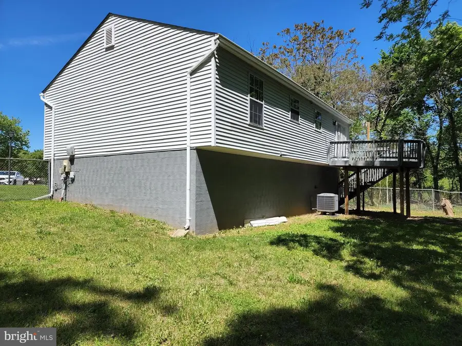 2904 White Pine Ct, Temple Hills, MD 20748 - #2