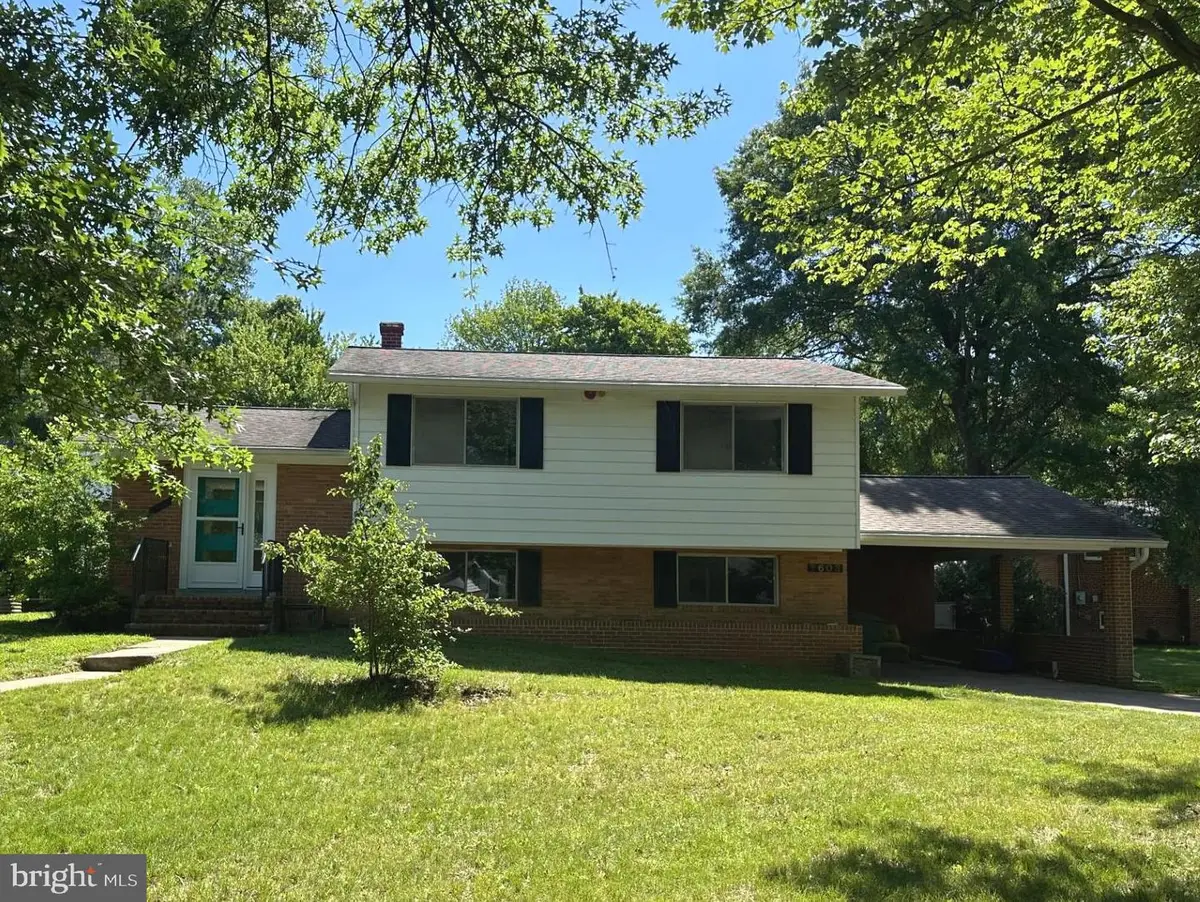 7603 Wellesley Dr, College Park, MD 20740 - #1