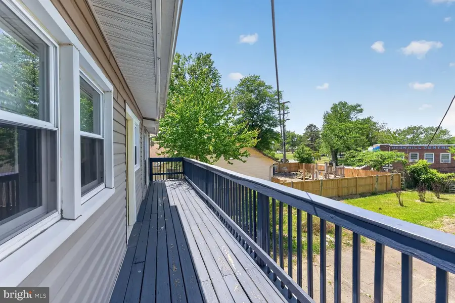 7205 Livingston Rd, Oxon Hill, MD 20745 - #3
