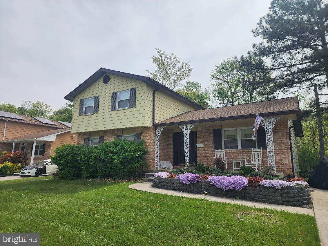 8303 Montpelier Dr, Laurel, MD 20708 - #1