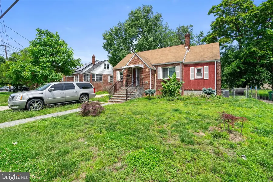 6504 Knollbrook Dr, Hyattsville, MD 20783 - #3
