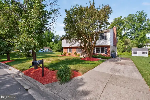 905 New Orchard Pl, UPPER MARLBORO, MD 20774