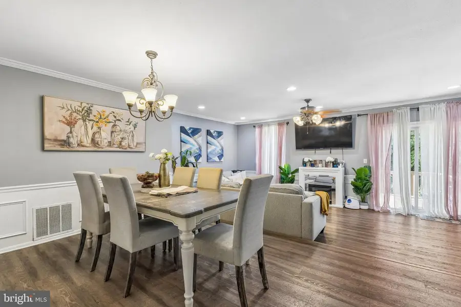 14435 Bonnett Ln, Laurel, MD 20707 - #3