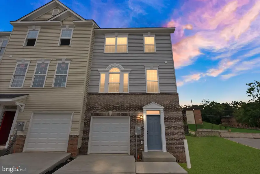 4927 Devitt Pl, Oxon Hill, MD 20745 - #2