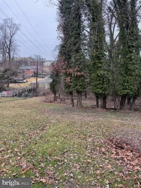 Top Rd, Hyattsville, MD 20783 - #3