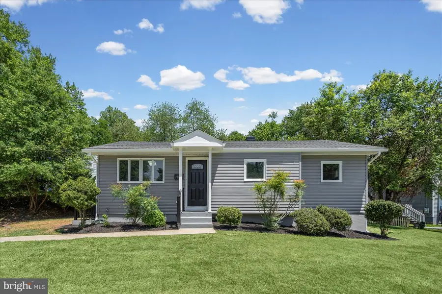 7001 Bishop Dr, Capitol Heights, MD 20743 - #3