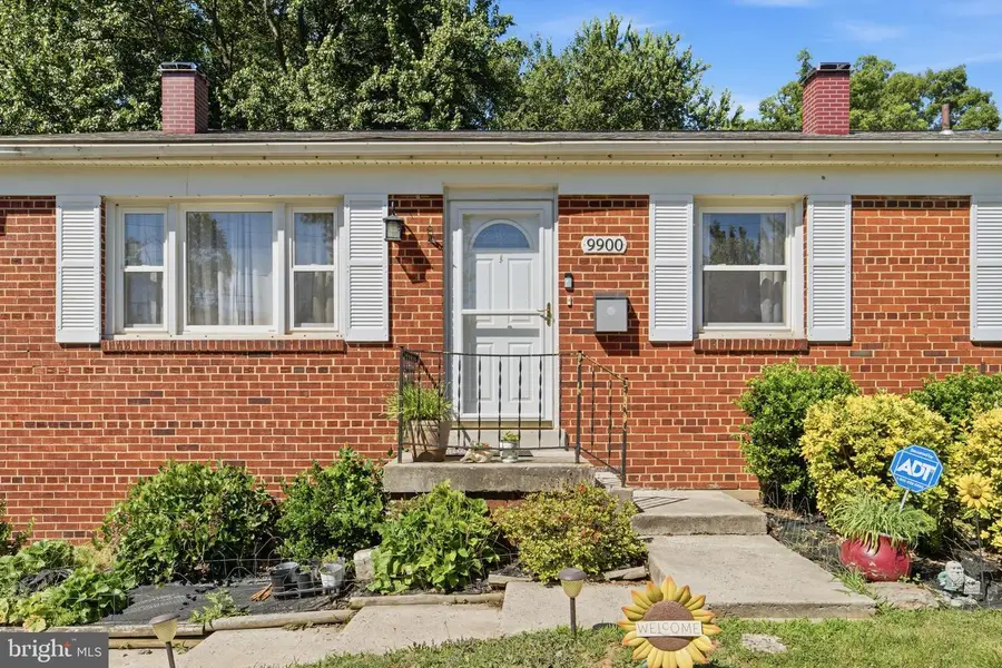 9900 Santa Cruz St, Lanham, MD 20706 - #2