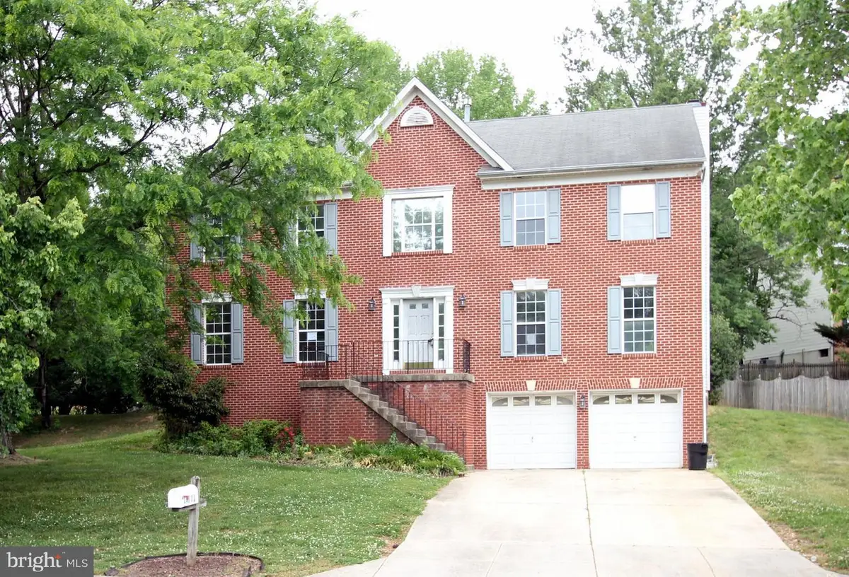 10711 Featherstone Dr, Fort Washington, MD 20744 - #1
