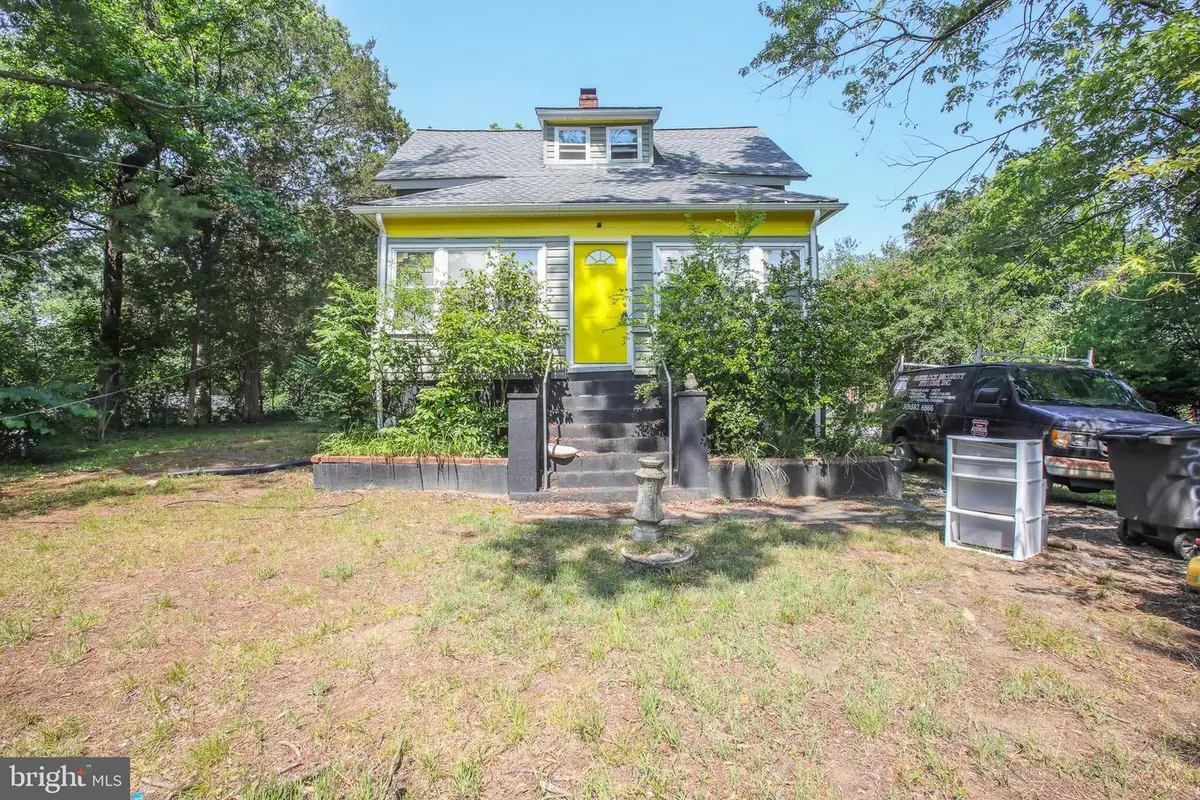 5006 38th Ave, Hyattsville, MD 20782 - #1