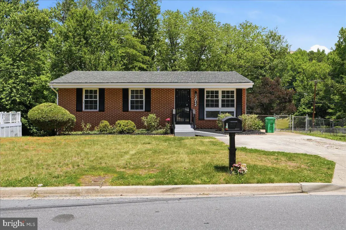 3012 Lumar Dr, Fort Washington, MD 20744 - #1