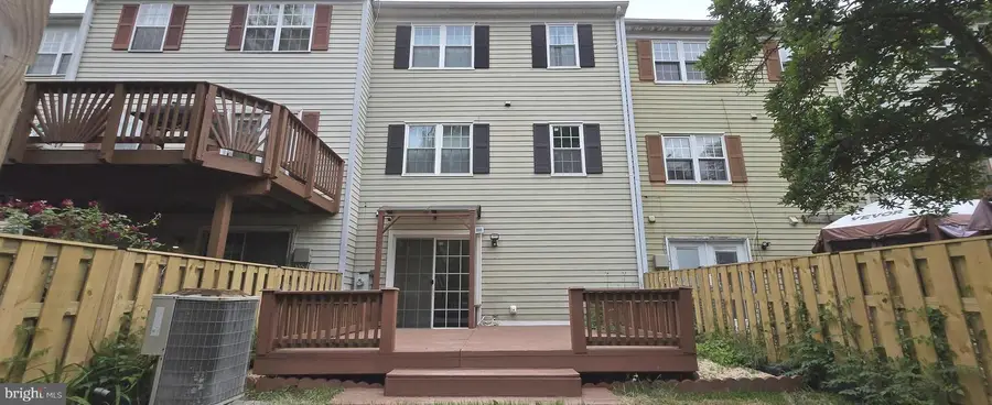 6924 Woodstream Ln, Lanham, MD 20706 - #2