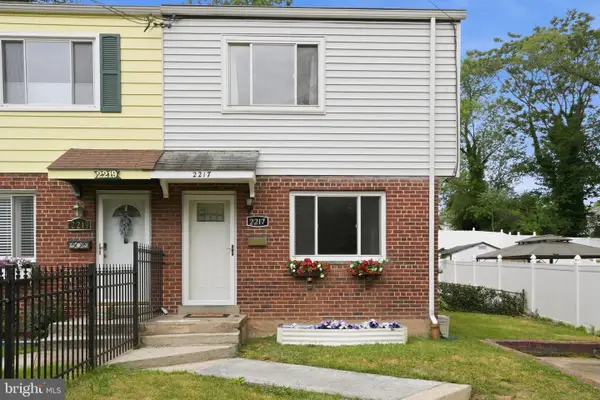 2217 Lakewood St, SUITLAND, MD 20746
