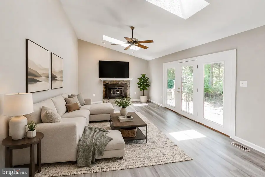 16318 Banbury Ln, Bowie, MD 20715 - #2