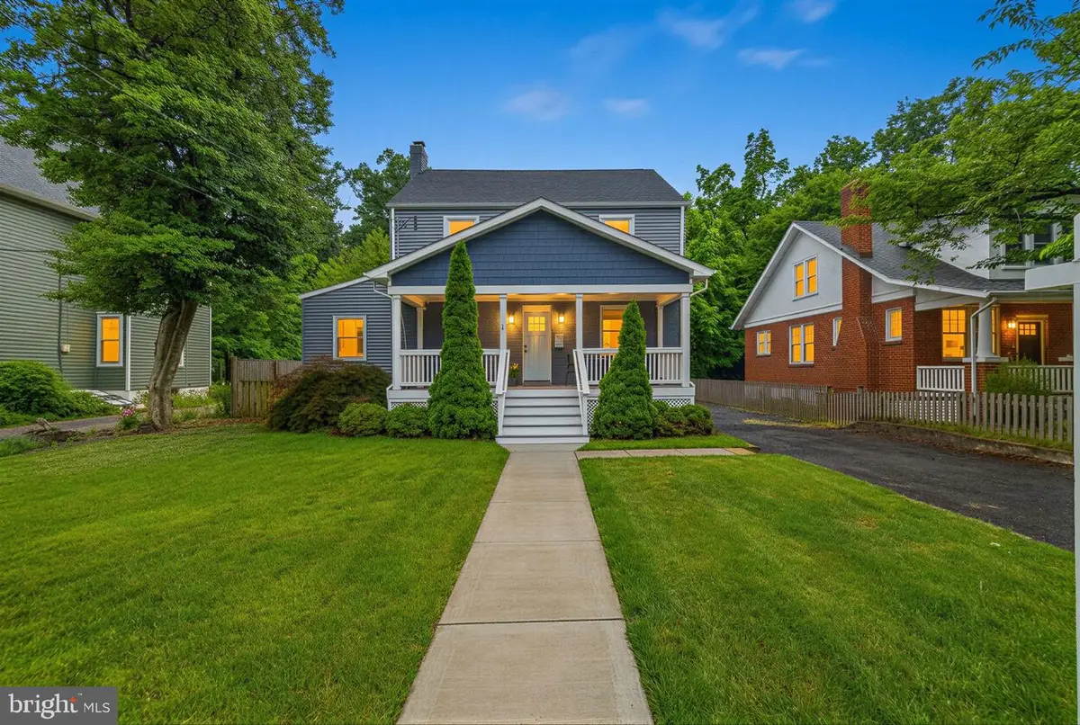 4107 Queensbury Rd, Hyattsville, MD 20781 - #1