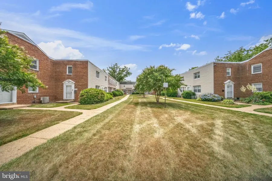 2733 Iverson St #54, Temple Hills, MD 20748 - #2