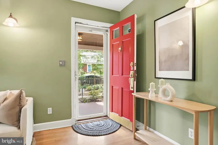 4003 Oglethorpe St, Hyattsville, MD 20782 - #3
