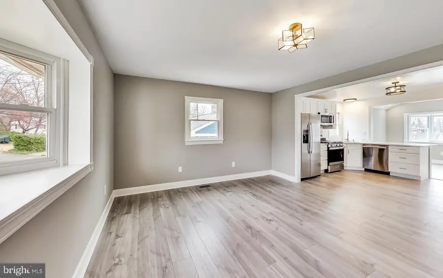 5923 Berwyn Rd, College Park, MD 20740 - #3