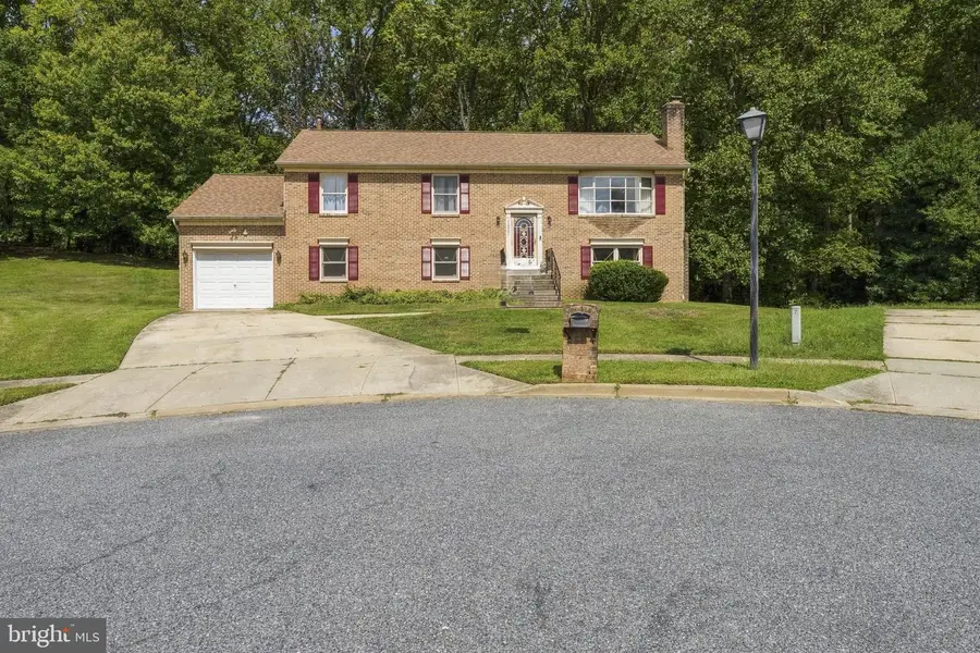 10501 Cedarwood Ln, Fort Washington, MD 20744 - #2