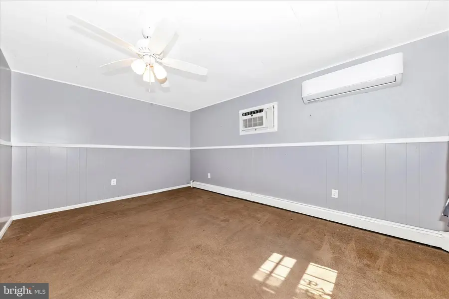 1215 Nova Ave, Capitol Heights, MD 20743 - #3