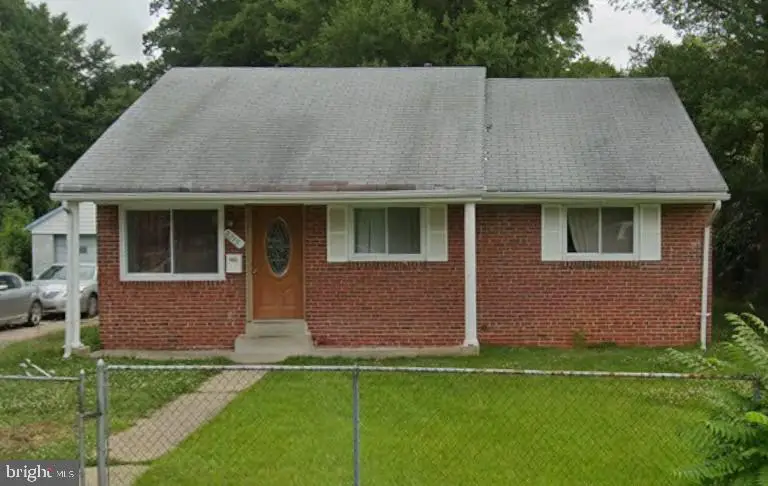 8215 16th Ave, Hyattsville, MD 20783 - #1