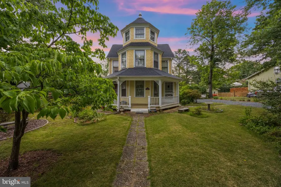 5804 Ruatan St, College Park, MD 20740 - #2