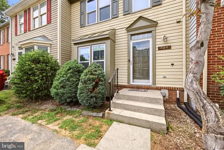 824 Pleasant Hill Ln, Bowie, MD 20716 - #2